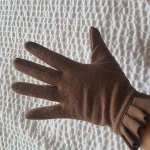 Le Château Gloves
